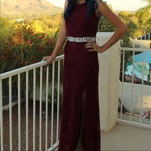 Maroon prom dress
